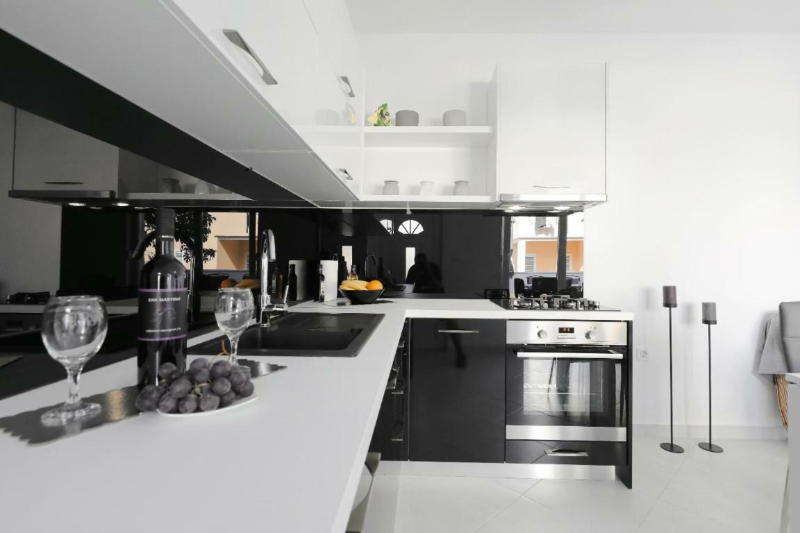 Luxury Apartment Bella ซาดาร์ ภายนอก รูปภาพ